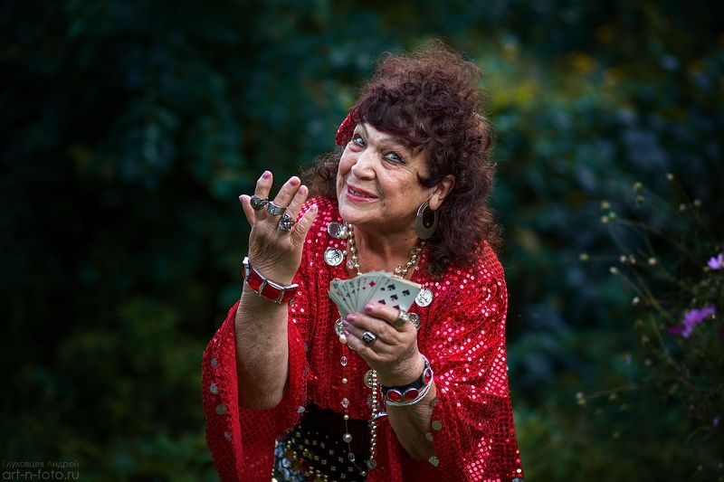 портрет, цыганка, женский портрет Цыганка фото превью