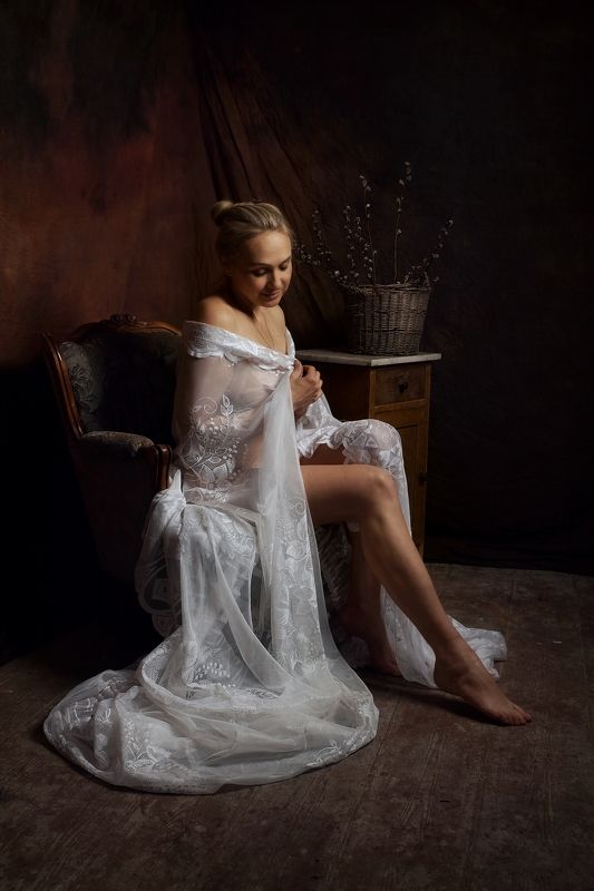 Ellie фото превью