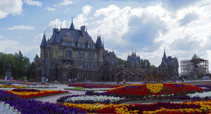 город, архитектура, замок, замок гарибальди, цветы, Замок Гарибальди фото превью