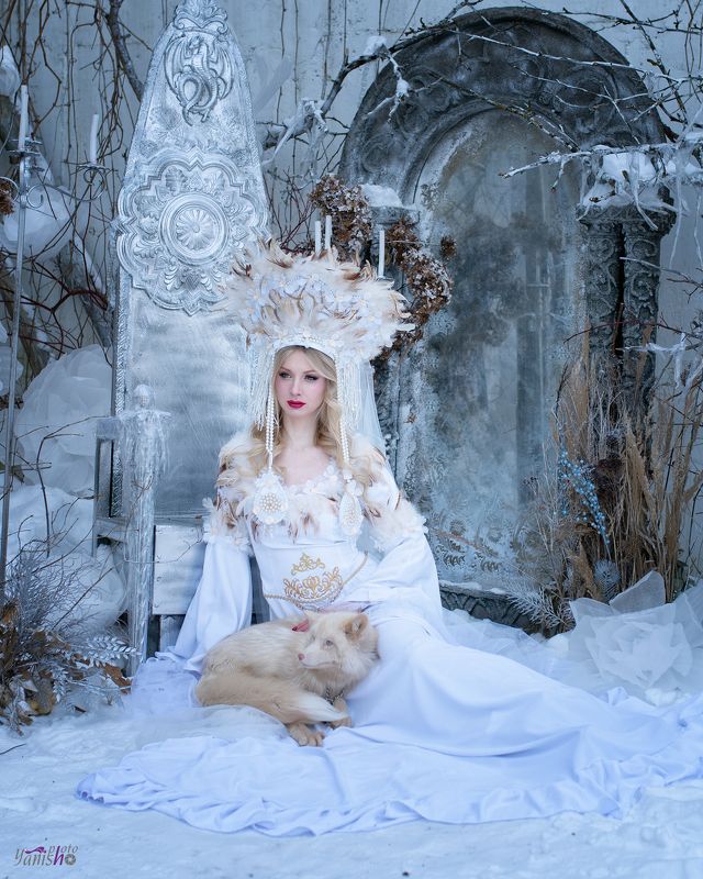 снежная королева, сказка, белый, лис, лед, зима, портрет, трон, зеркало Снежная королева фото превью