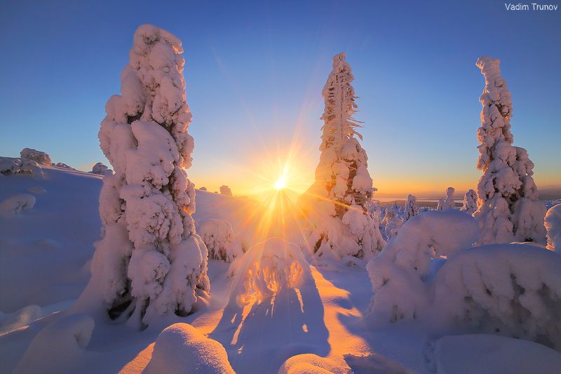 кольский, север, заполярье На снежной сопке фото превью