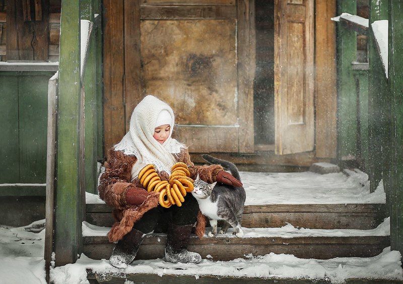 баранки, девочка, кошка, крыльцо, дом, деревянный, зима, снег, шаль, деревня,  *** фото превью