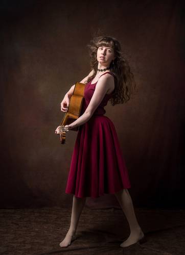 Гитаристка