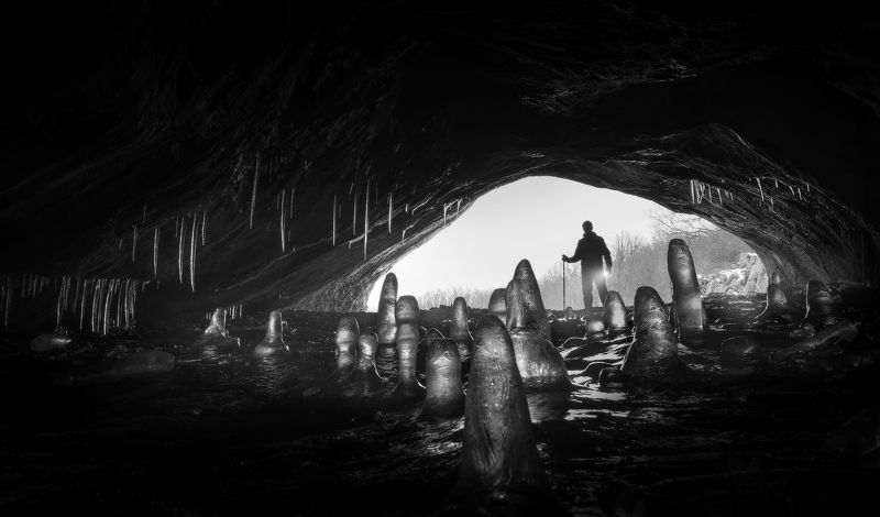 Тайна ледяной пещеры фото превью