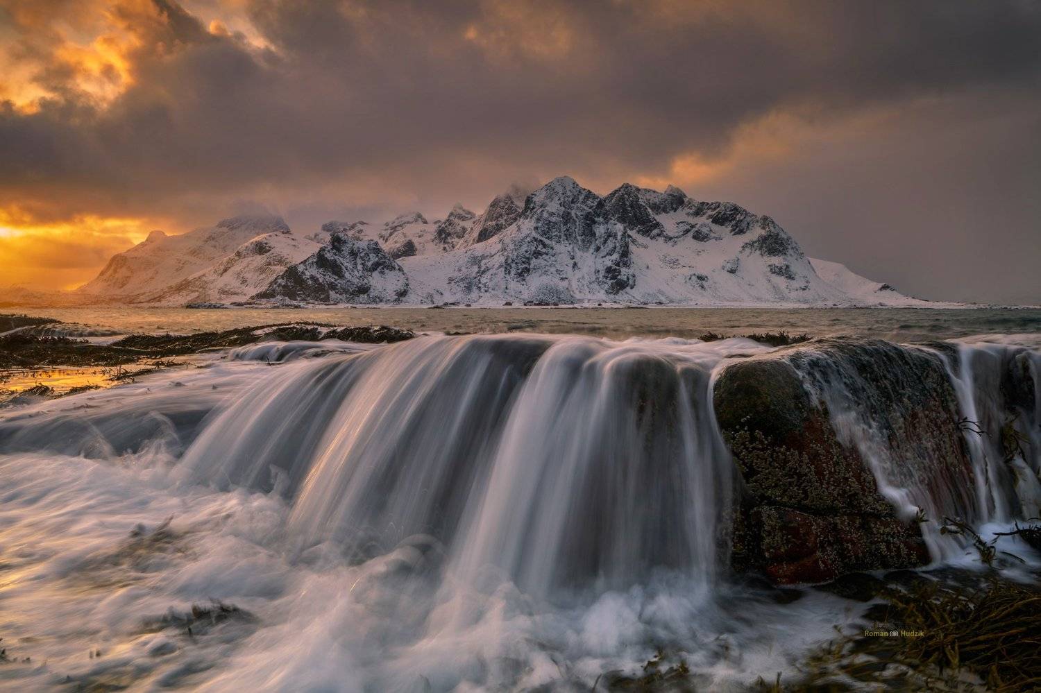 Lofoten, Norway, landscape, sea, clouds, water, sunrise, sunset, Roman Hudzik