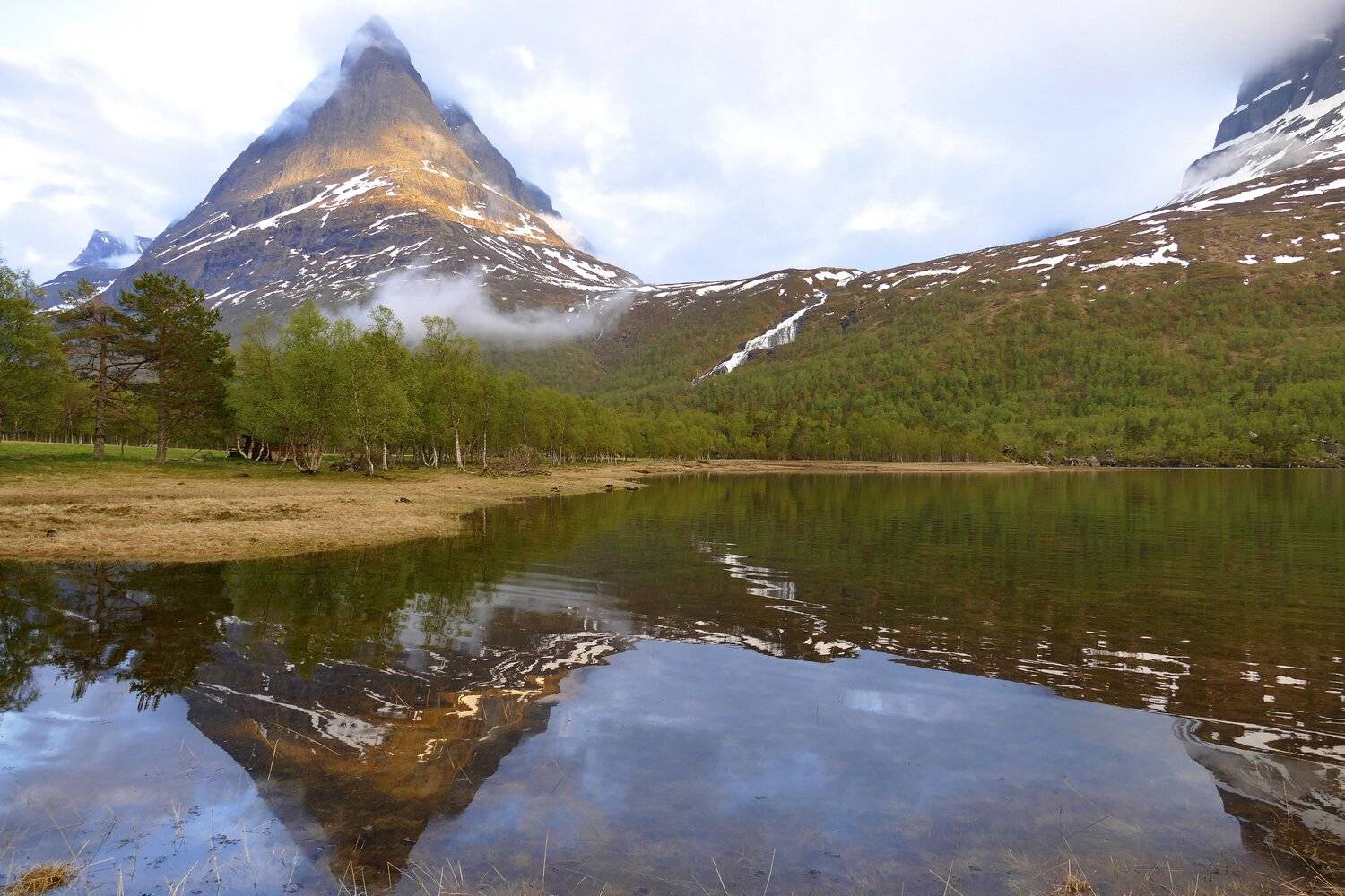 Landscapes, Norway, nature, Innerdalst&aring;rnet, mountain, lake, water, reflection, forest, summer, fog, , Svetlana Povarova Ree