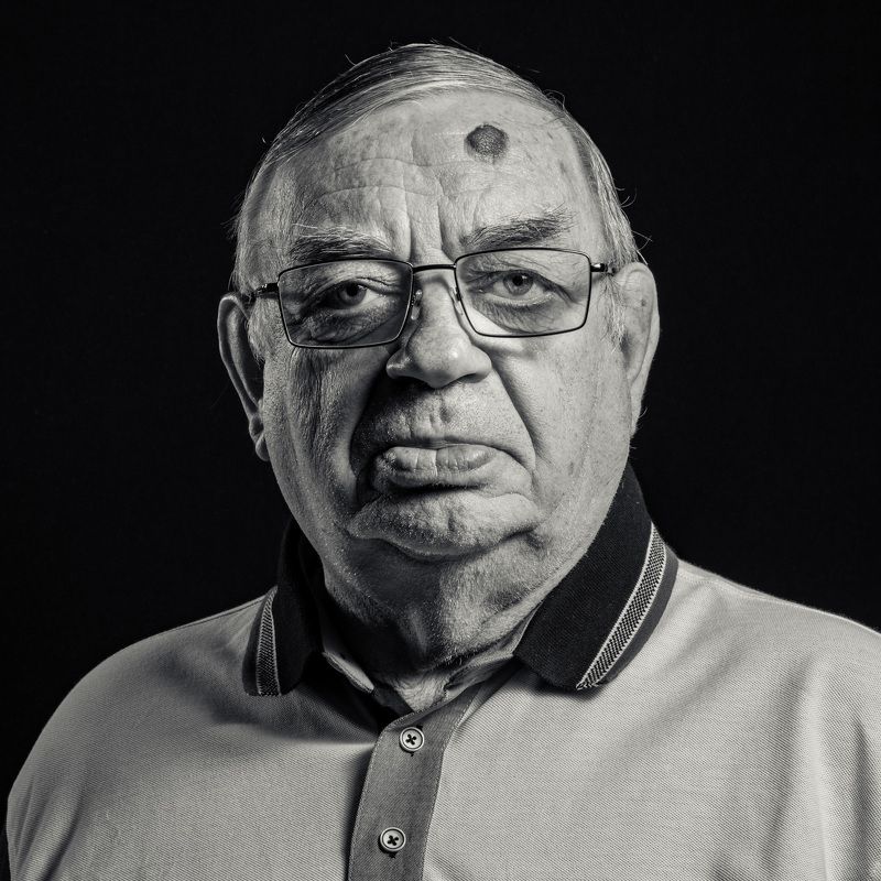 Дед фото превью