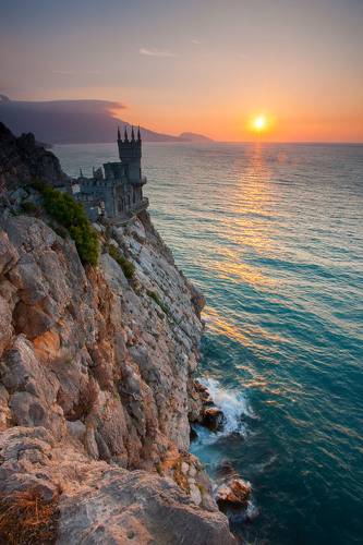 Ласточкино гнездо