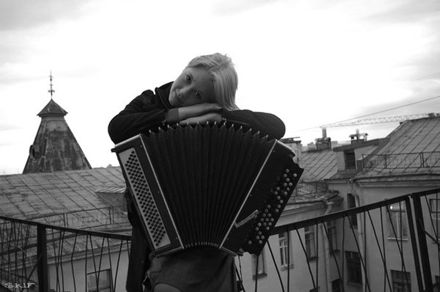 портрет, крыши, баян, Skifik
