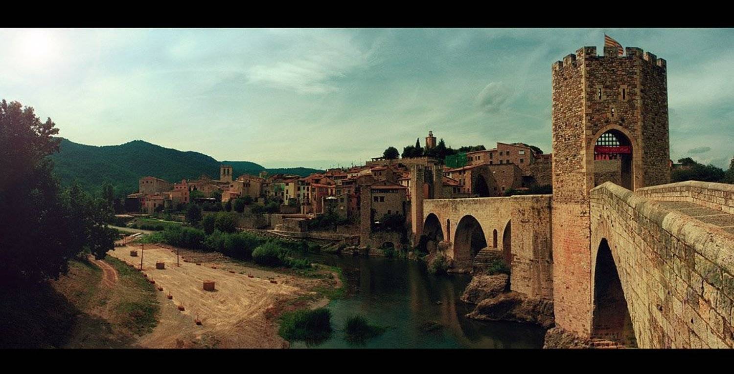 испания, пейзаж, бесалу, беслау, рим, римский город, древняя испания, средневековье, средневековый город, рыцари, рыцарские турниры, пейзаж, архитектура, древняя, мост, древний мост, средневековый мост, рыцари, рыцарь, испанский рыцарь, Alexandr