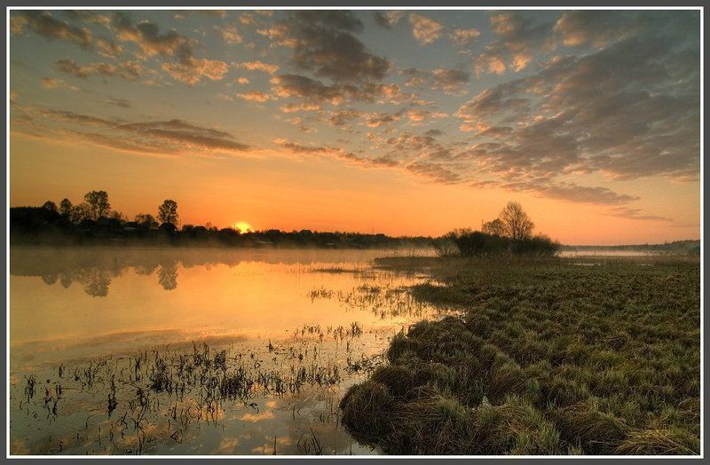 река , солнце , деревня , туман Утро фото превью