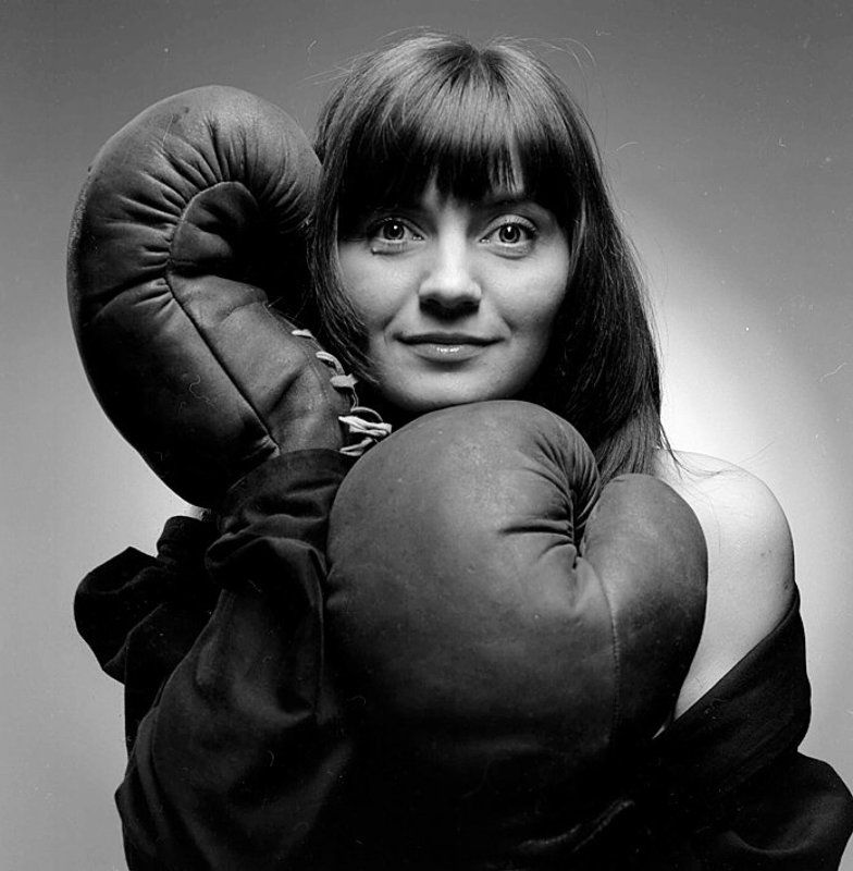 женский портрет фото превью