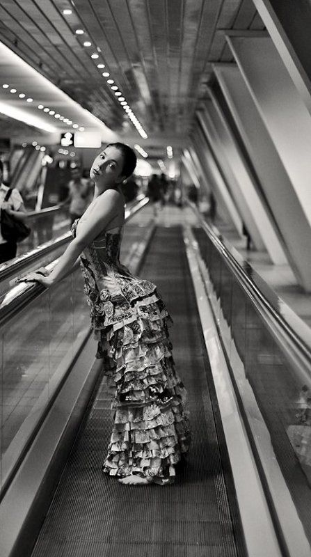 Средь суеты и шума городского фото превью