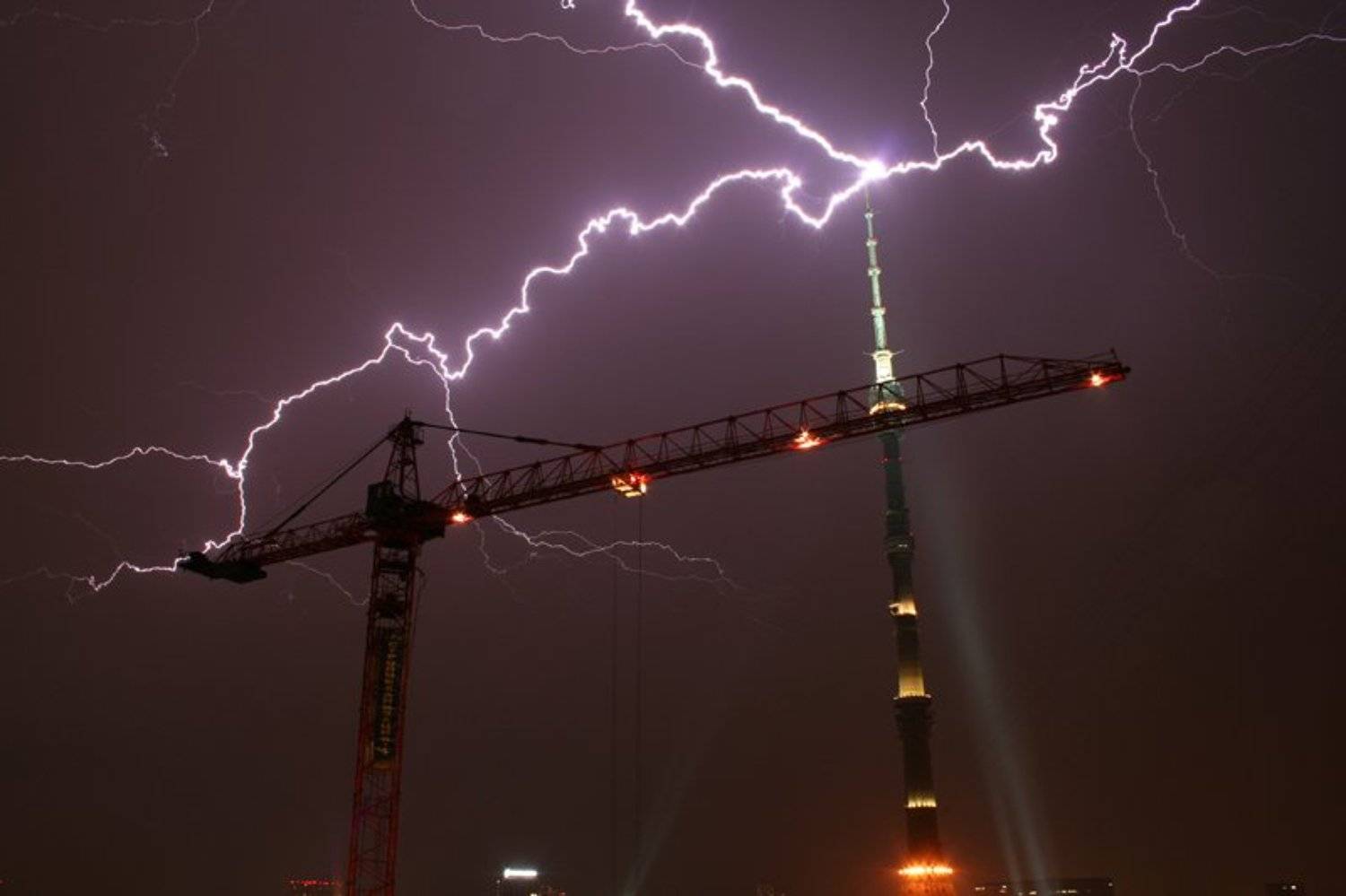 гроза, молния, останкино, Павел Благих