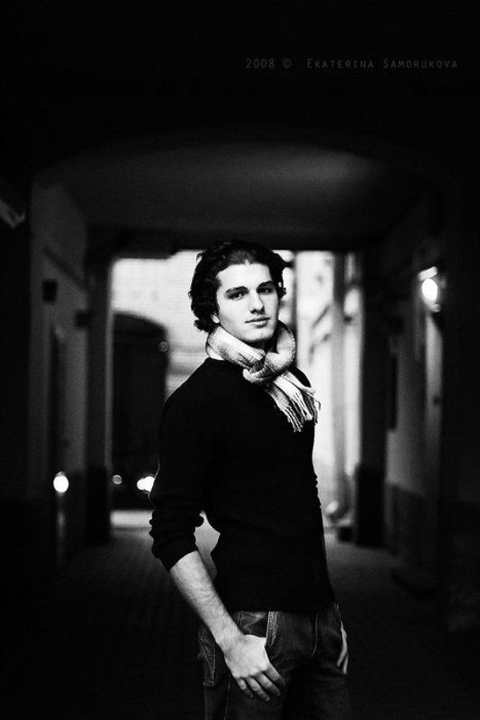 двор, питер, парень  фото превью