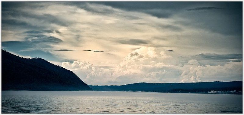 ...layered sky... фото превью