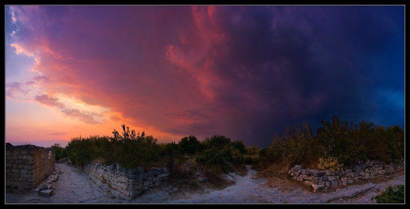 чуфут-кале Чуфут-кале: три дороги фото превью