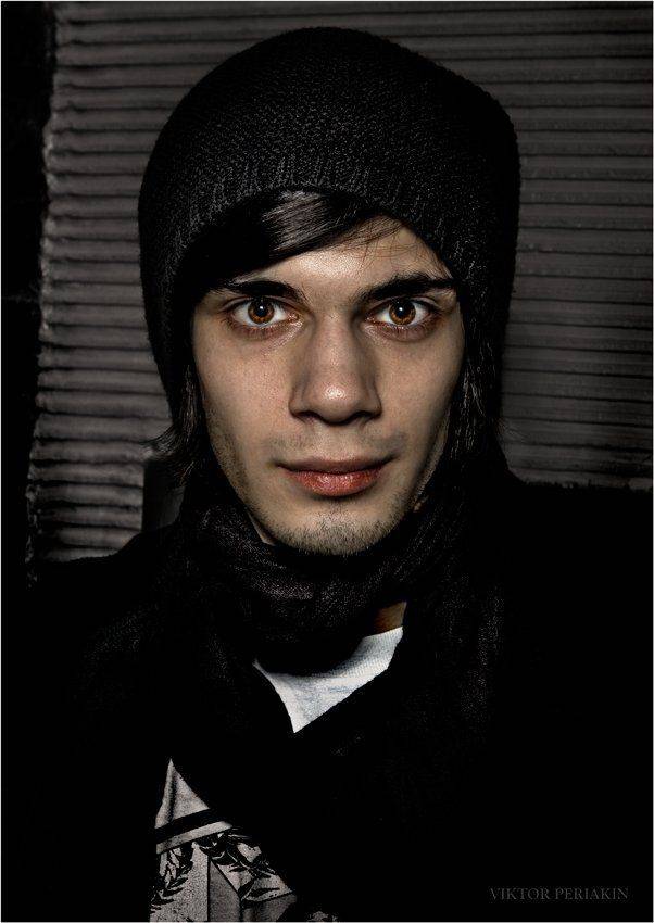 , Виктор Перякин