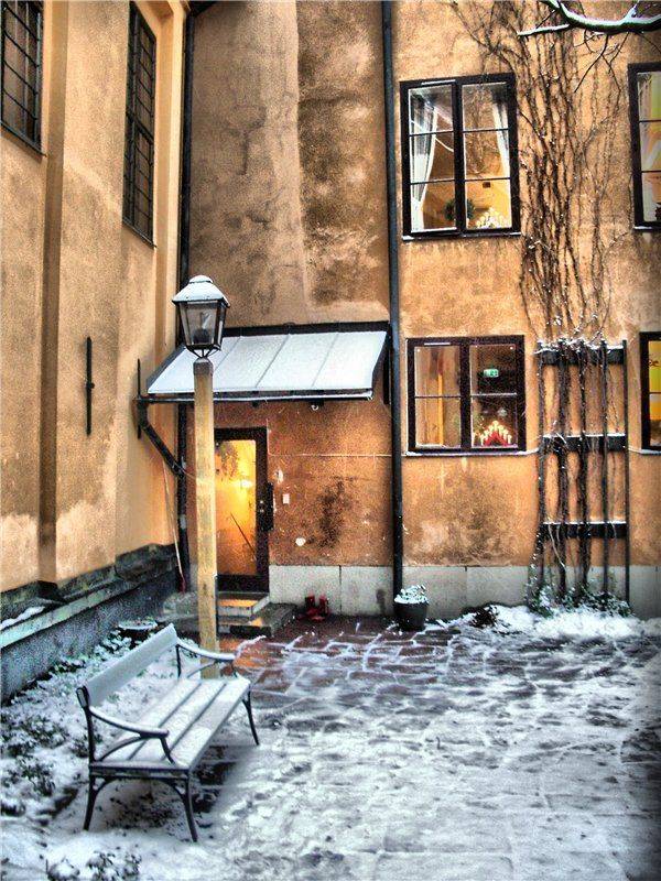 , Лариса Запатрина