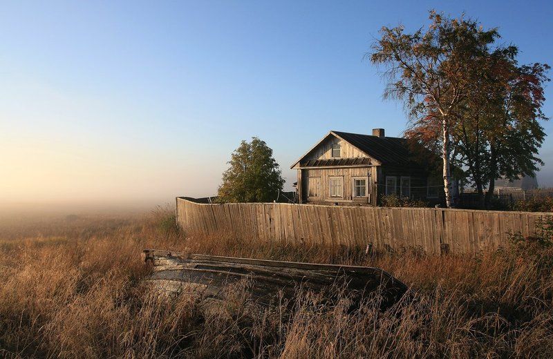 Туманное утро фото превью