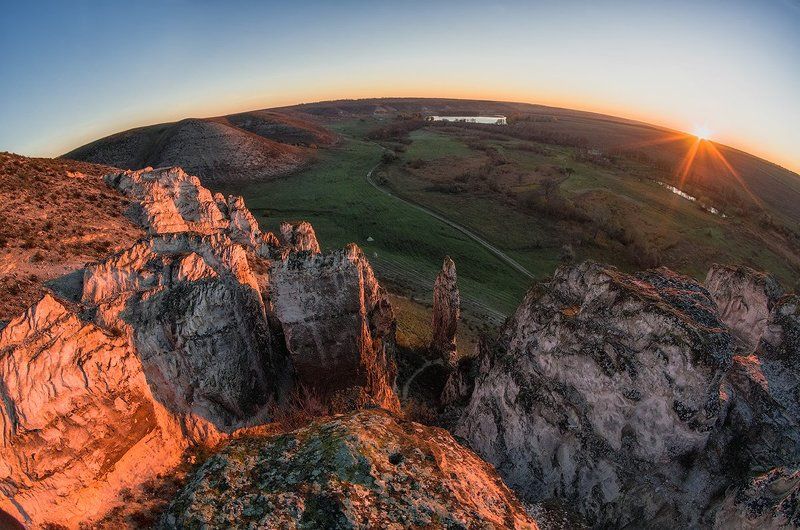 Рассвет над глобусом Шира :) фото превью
