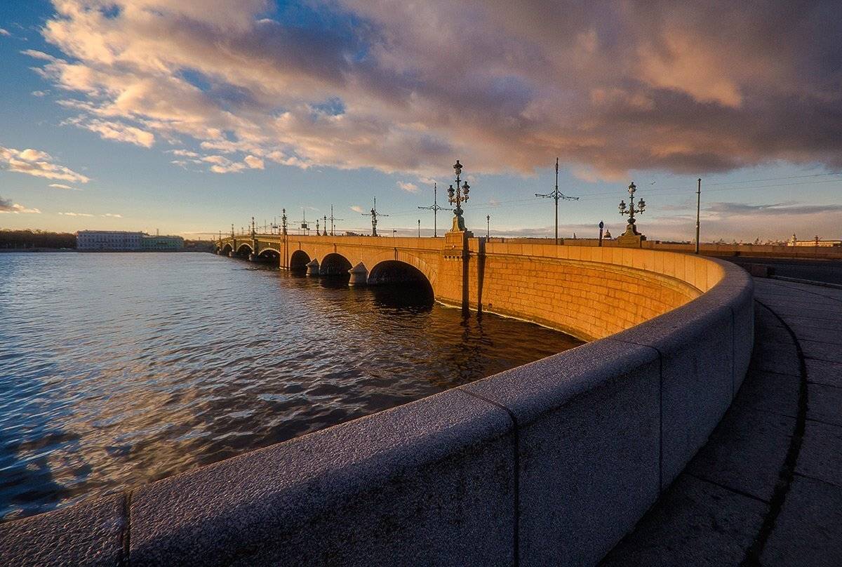 , Аркадий Белов