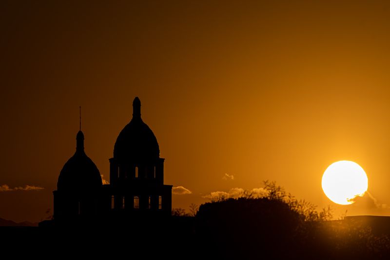 Silence; Turkey; bright; clouds; light; monochrome; morning; nature; no people; shadows; silhouette; sun; sunrise;  Sunrise фото превью