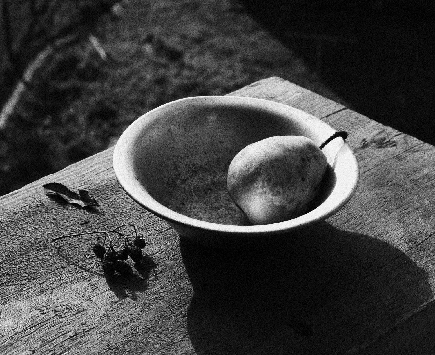 натюрморт, фотонатюрморт, черно-белое, груша,  наталья казанцева, Наталья Казанцева