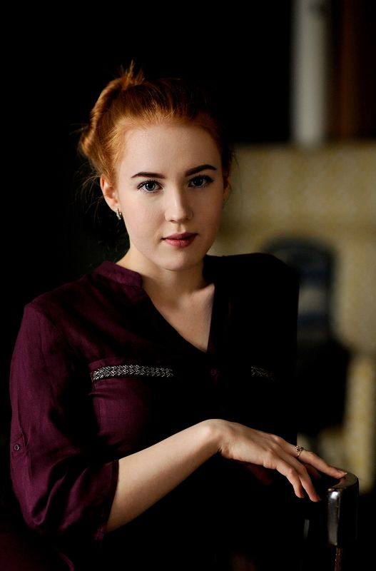 девушка,портрет,студия For some works, it takes time to realize their depth. фото превью