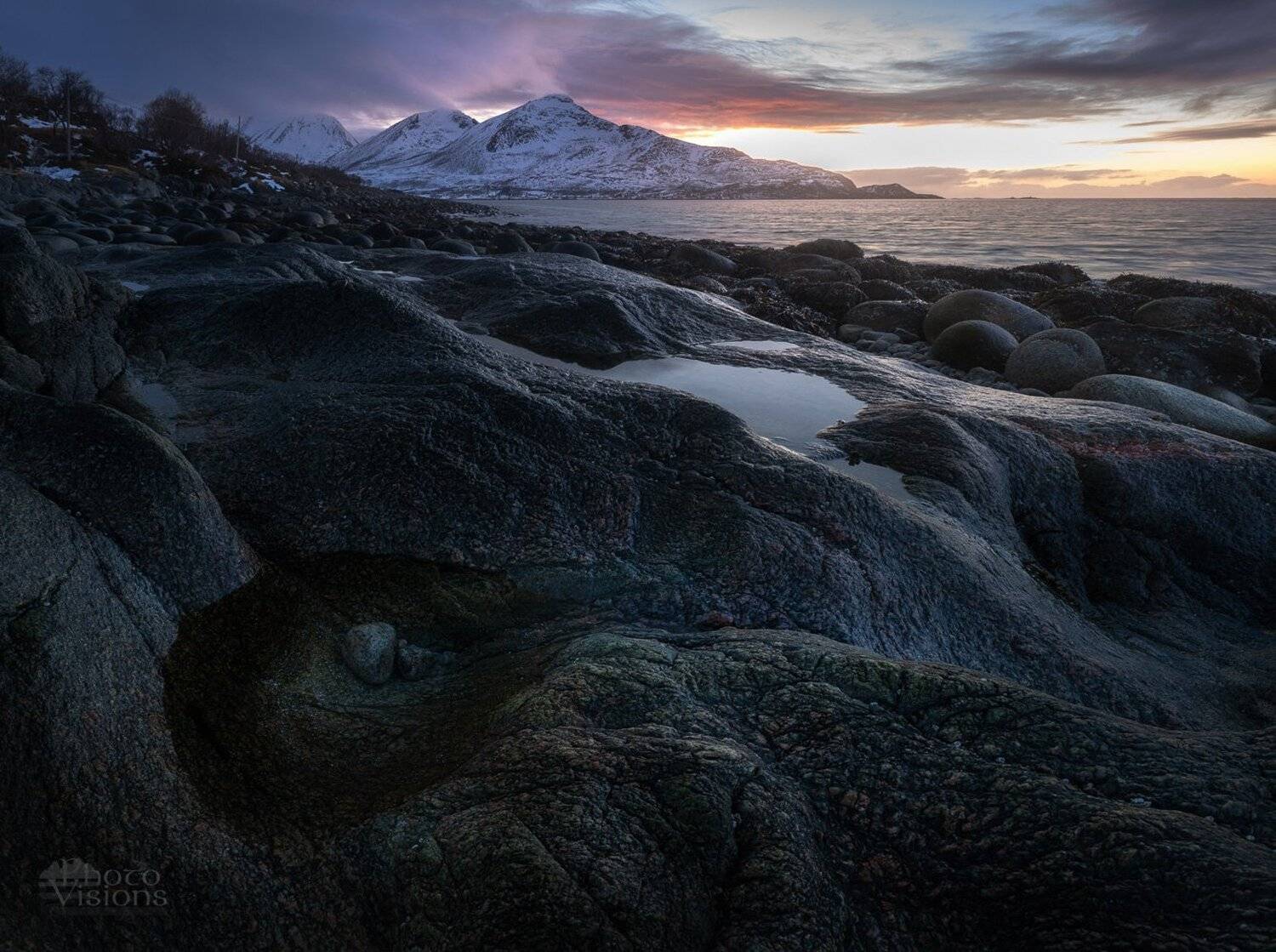 seascape,rocks,shoreline,coastline,norway,north,arctic,sunset,winter,, Adrian Szatewicz