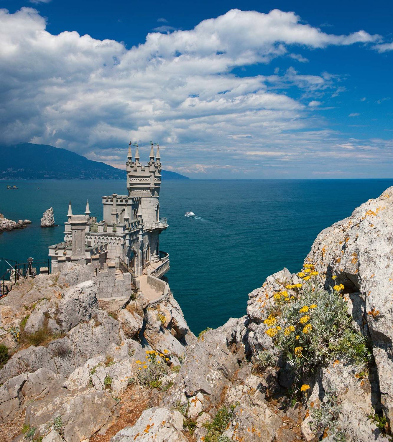 ласточкино гнездо, ялта, крым, ай-тодор, мисхор, черное море, ялтинский залив, мартьян, Serge Titov