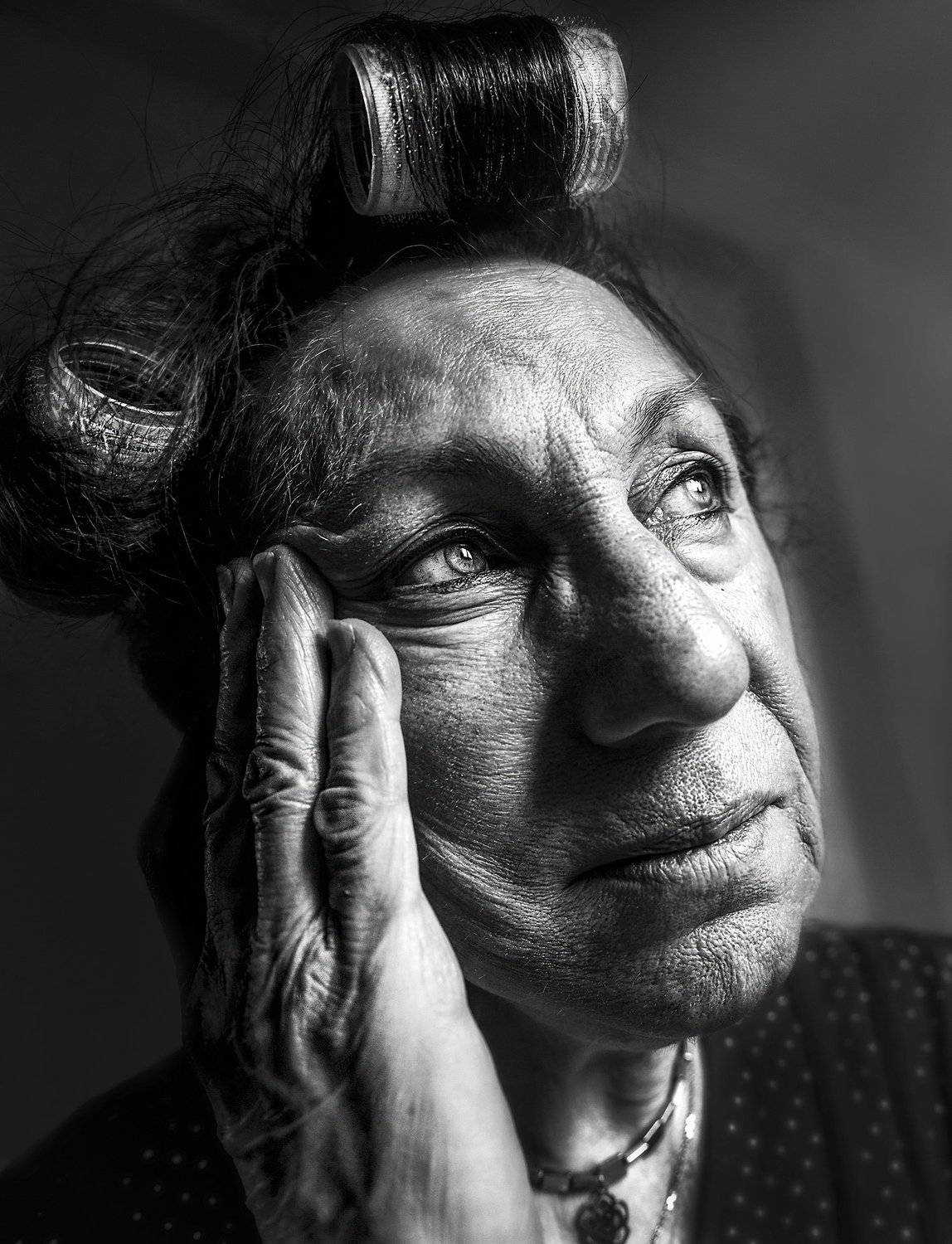 old, woman , eyes , room , beauty , beautiful , model , light, ebrahim elmi