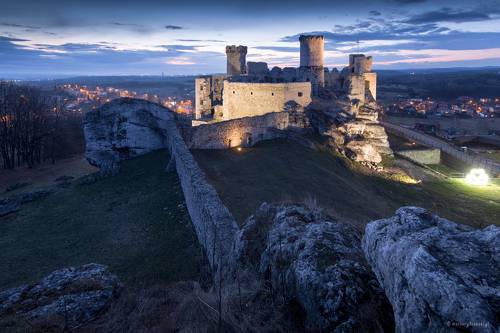 Ogrodzieniec Castle