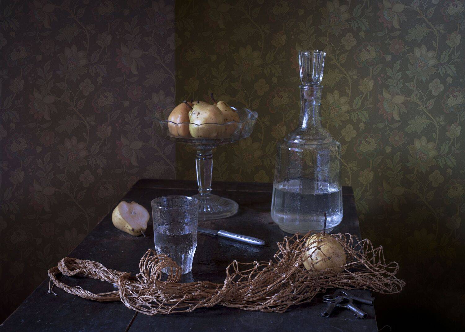 натюрморт, груши, графин, стакан, капли, авоська, ключи., Оксана Евкодимова