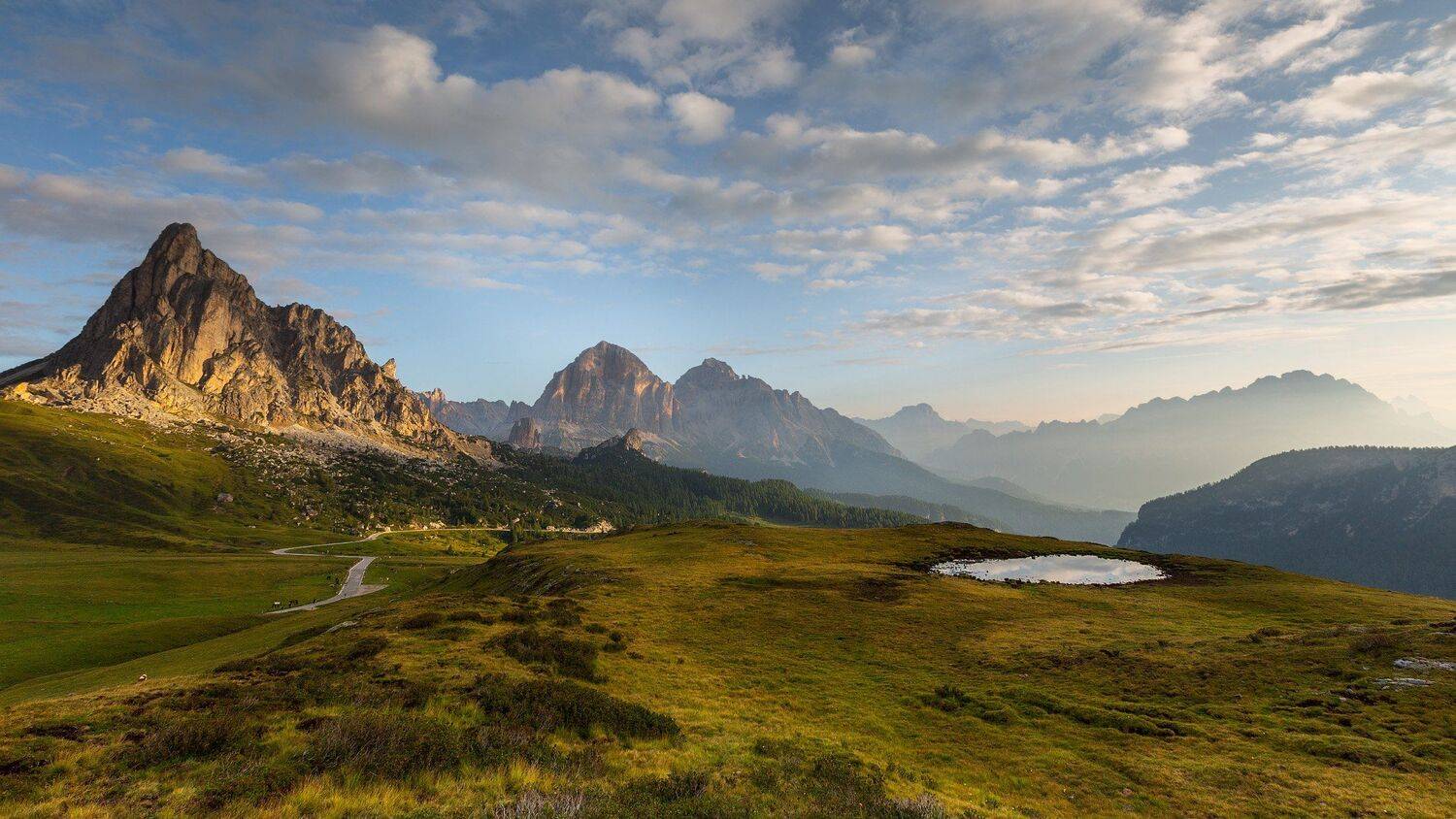 италия, доломиты, горы, облака, восход, осень, природа, landscape, italy, dolomites, golden hour, golden light, sunrise, Геннадий Финенко