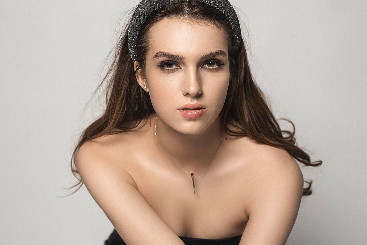 девушка, модель, портрет, фотосессия, студия, макияж, гламур, girl, beauty, model, modeling, young, portrait, make-up, творческий портрет, женский портрет, woman, young woman, glamour, постановка, постановочная фотография, Владимир Васильев