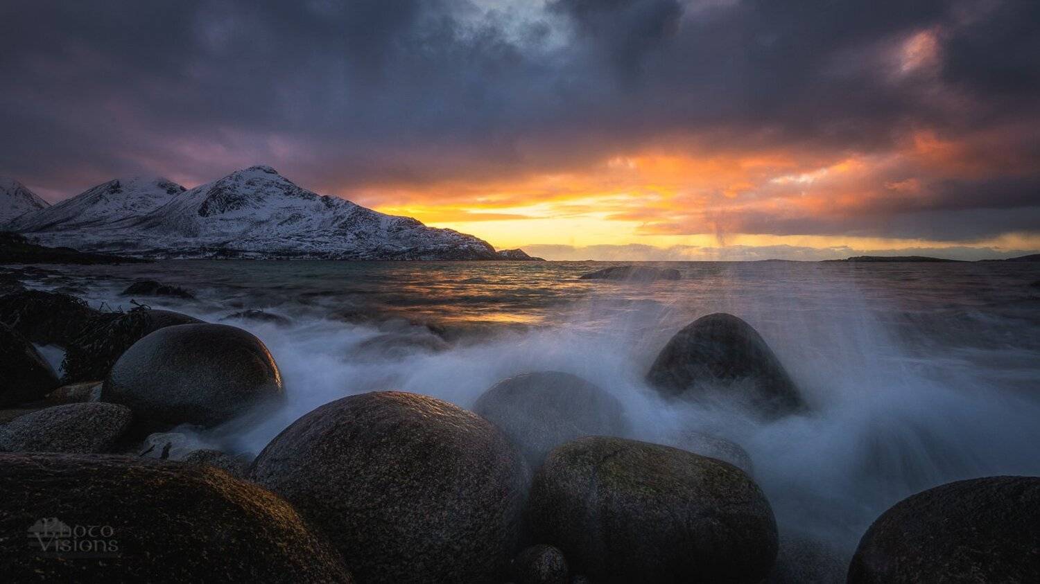 sunset,seascape,sea,shoreline,coast,norway,northern,north,springtime,sky,water,long exposure,, Adrian Szatewicz