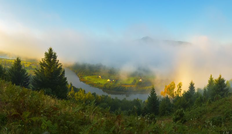 утро, свет, туман, река, Стрий, панорама, лето, Сколовские Бескиды, горы, путешествие, morning, foggy, light, mountains, Skolevsky Beskydy, river, Stryi, valley, fog, mist, summer, travel, panorama Рождение света .. фото превью