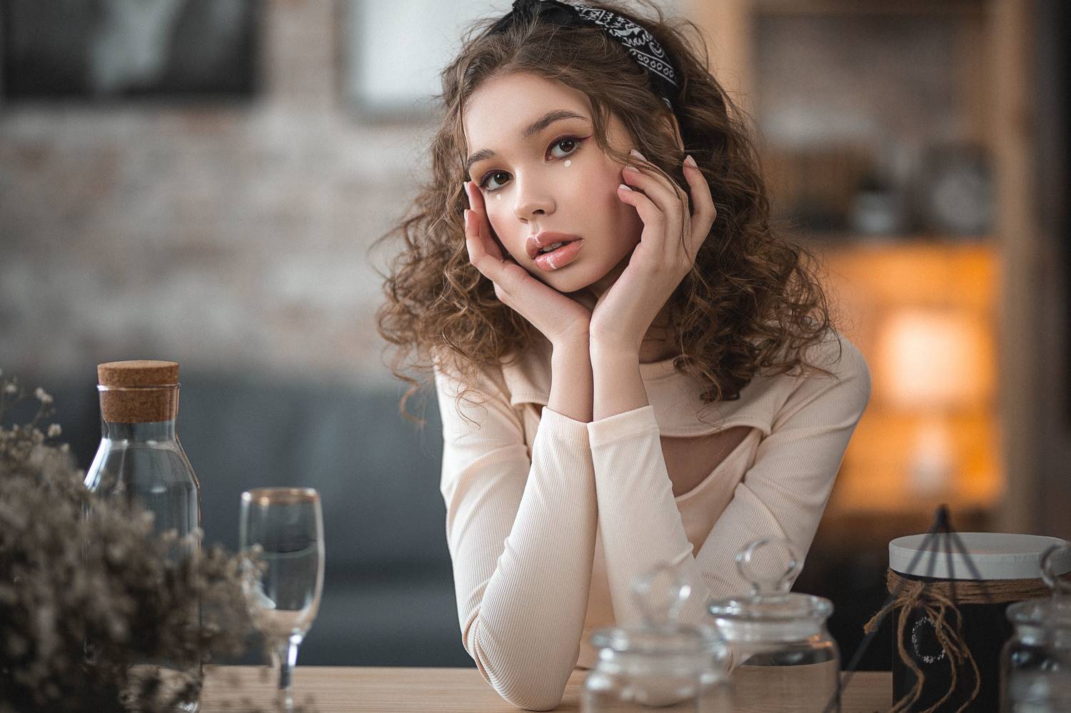 девушка, модель, портрет, фотосессия, студия, макияж, гламур, girl, beauty, model, modeling, young, portrait, make-up, творческий портрет, женский портрет, woman, young woman, glamour, постановка, постановочная фотография, Владимир Васильев