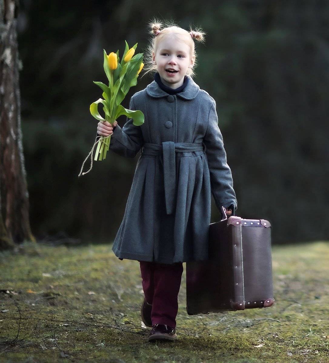 девочка,весна,ретро, чемодан, тюльпаны, эмоции, girlie, retro, spring, suitcase, flower, emotions, Юлия Стукалова