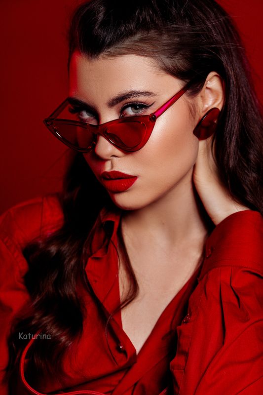 фотография, портрет, портретная фотография, девушка в красном, red, женская красота  фото превью