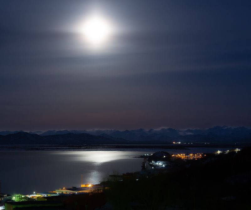 Суперлуние на Камчатке фото превью