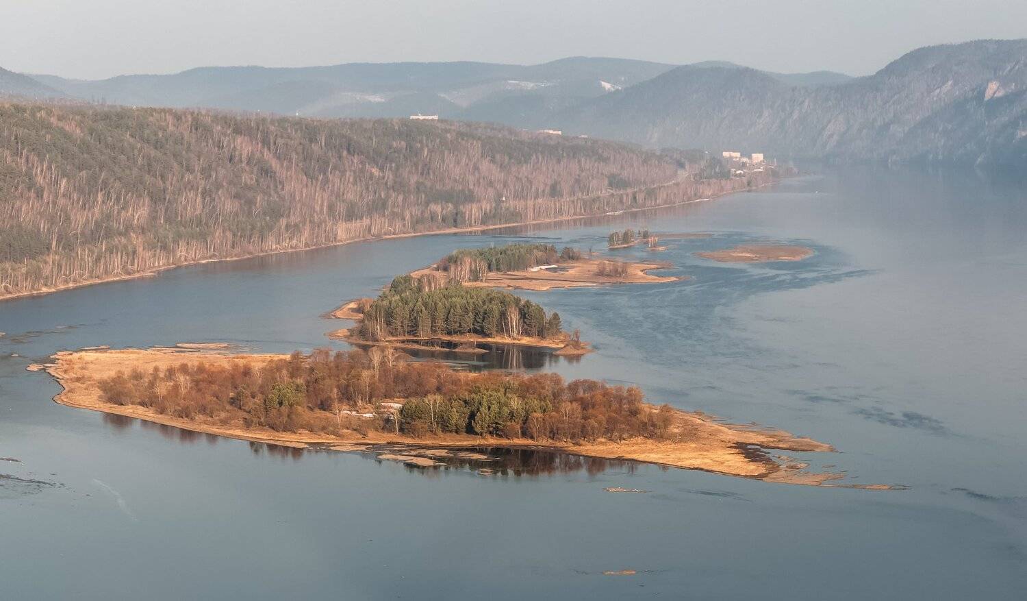 весна, островки, рыжая трава, енисей., Марина Фомина