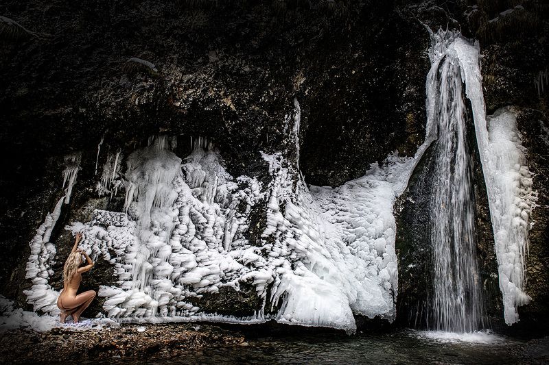 cold, ice, mountain, nude Hot Ice фото превью