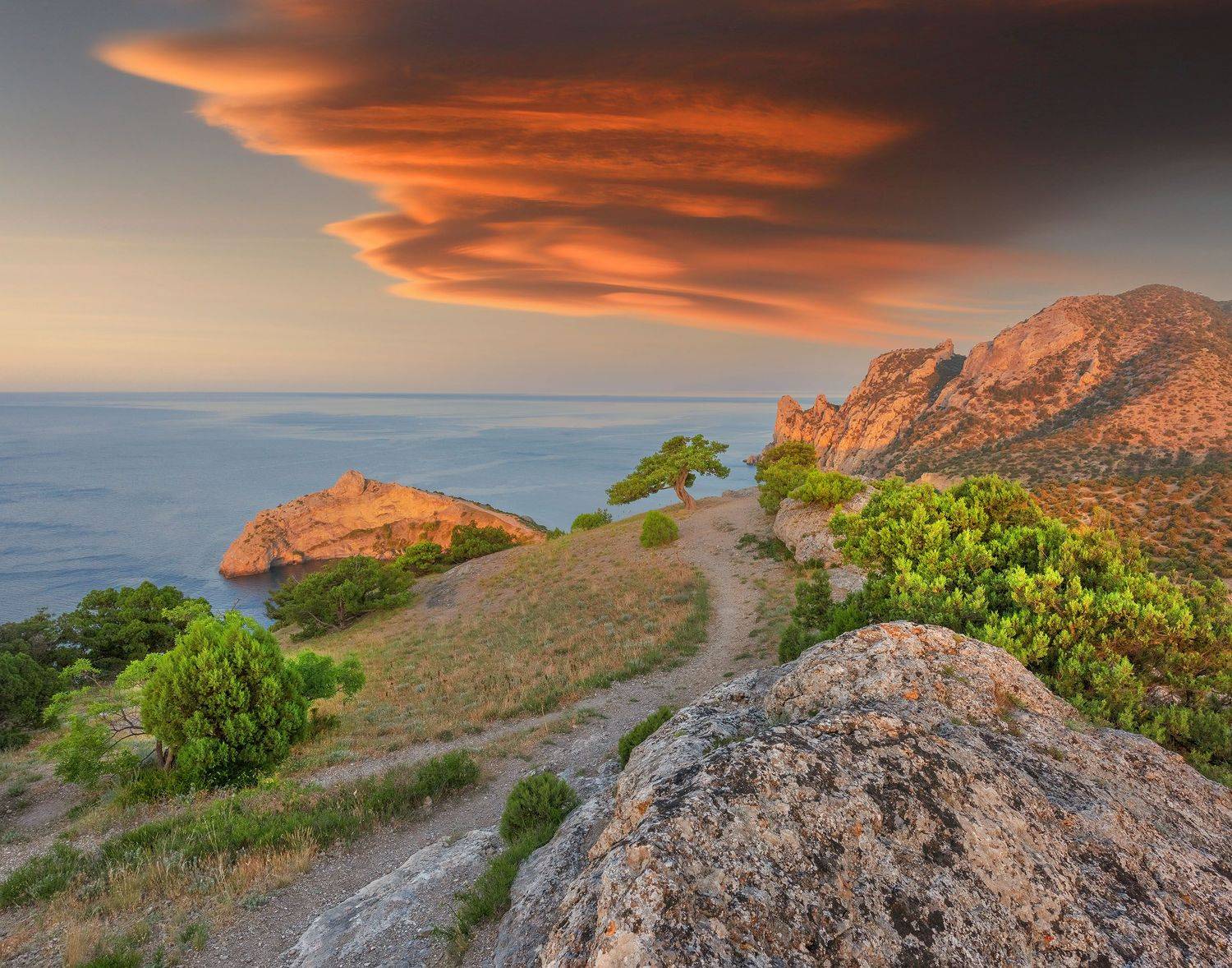 Фототуры с Владимиром Рябковым, Крым, Новый Свет, #Крым #Crimea #crimea_life#topnature #russpasibo #magic_shots #lovelyRussia #sunset_vision #exclusive_sky  #exclusive_shots #loves_russia2 #photoarena_nature #nature_sultans #nature_perfection #rsa_sky #rs, Владимир Рябков