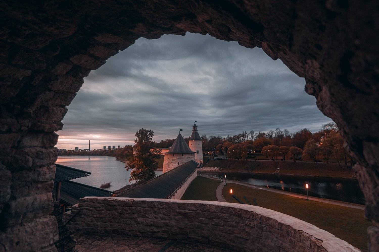 псков, Майя Афзаал