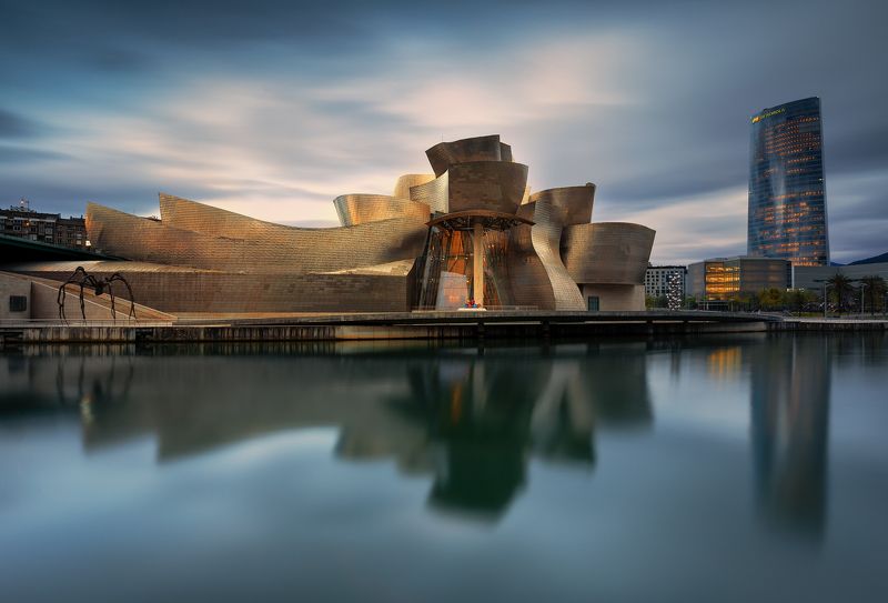 Музей Guggenheim, Bilbao. фото превью