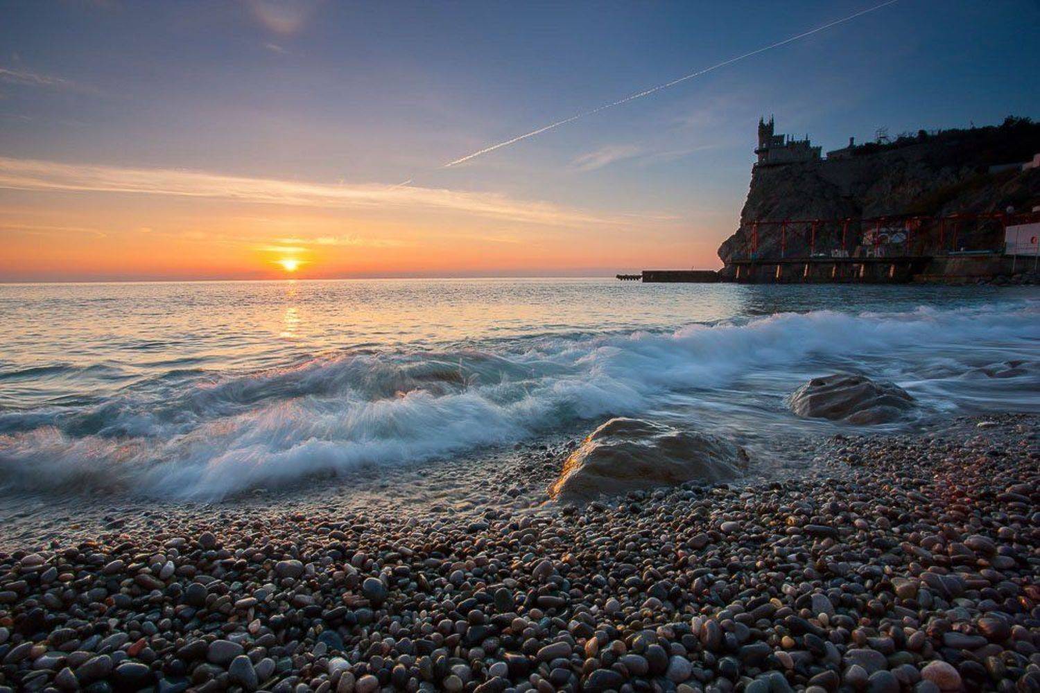 ласточкино гнездо, ялта, крым, ай-тодор, мисхор, черное море, ялтинский залив, гаспра, мыс ай-тодор, Serge Titov