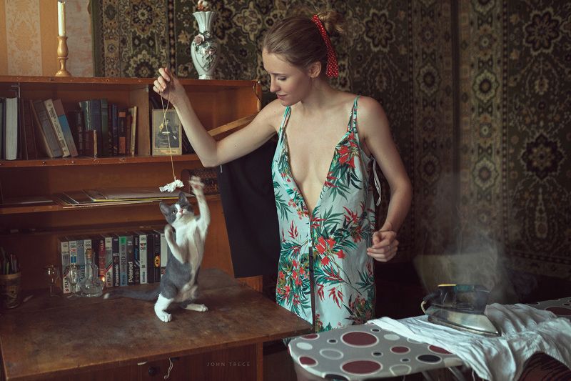 cat fail girl iron retro beautiful Fail фото превью