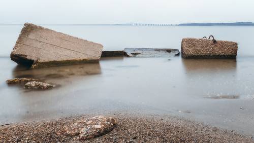 Про побережье эмпиричной тишины, весной воссозданной в первоначальном виде.